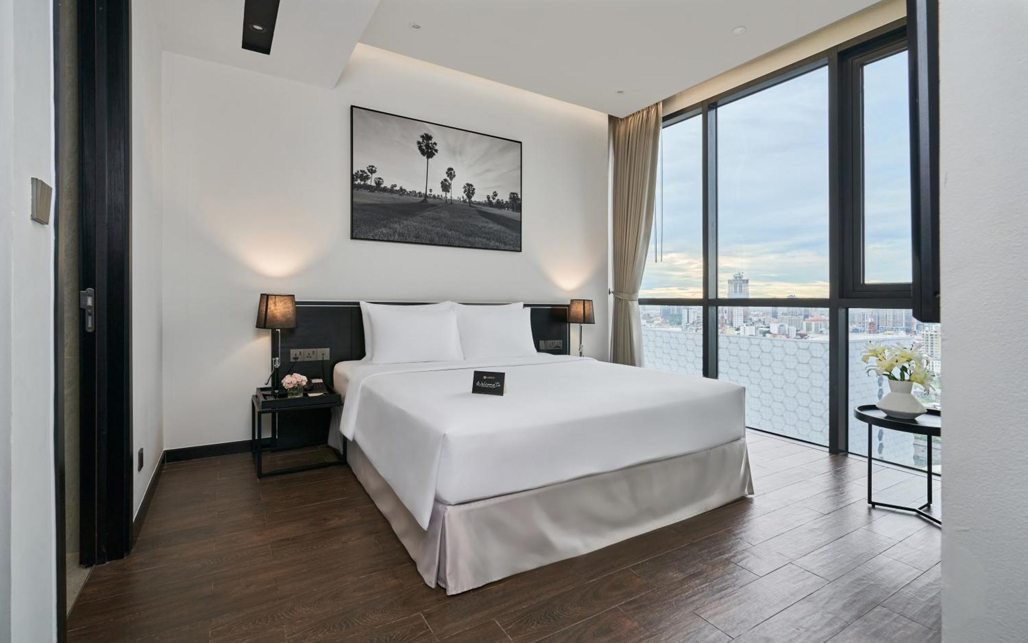 Luxcity Hotel & Apartment Phnom Penh Eksteriør billede