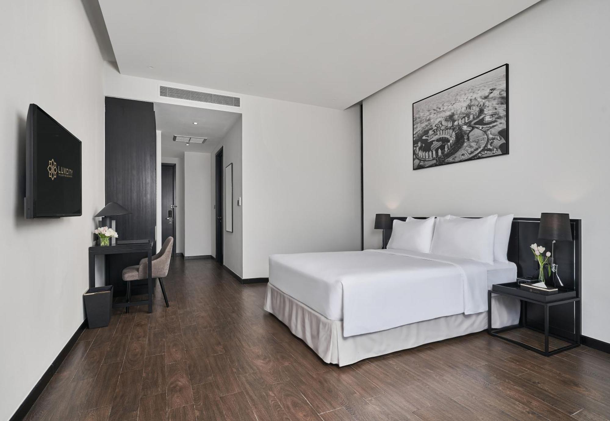 Luxcity Hotel & Apartment Phnom Penh Eksteriør billede